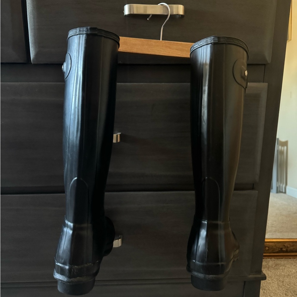 Hunter reasonable offers only - Picture 2 of 5